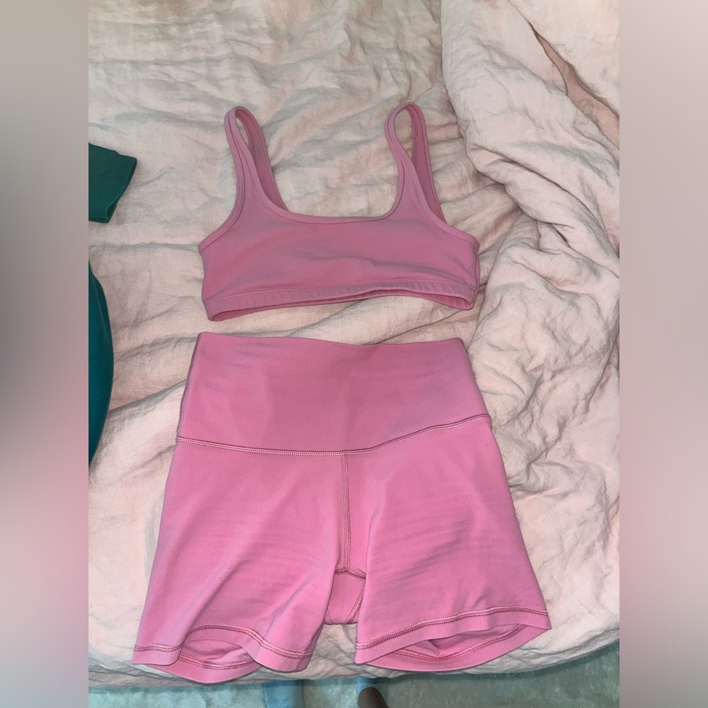 Aritzia pink workout set